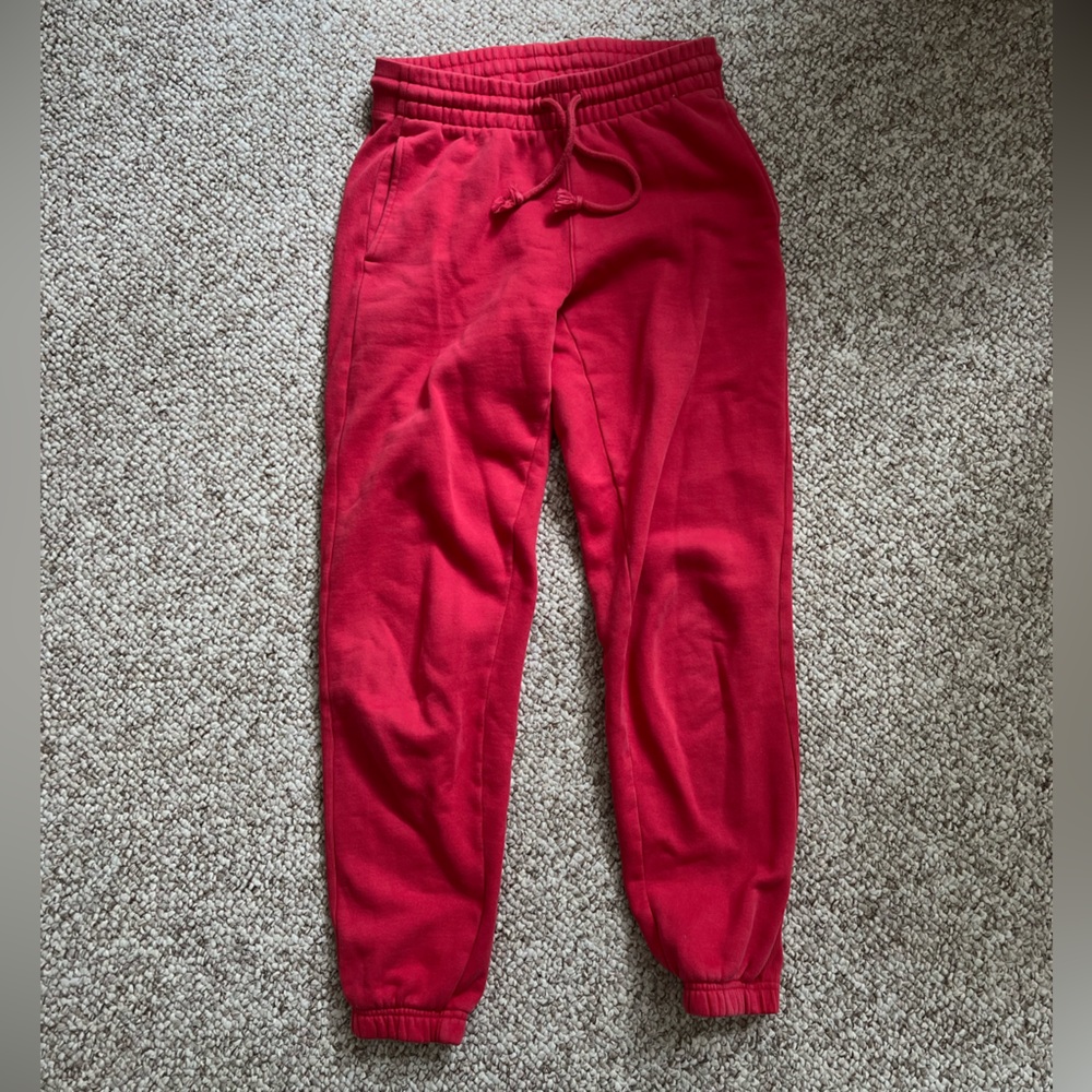 Aritzia Sweatfleece Boyfriend Jogger Sweatpants